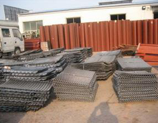 腳手架鋼板網(wǎng)