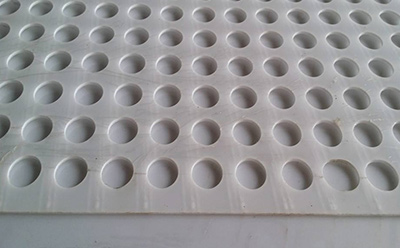 塑料沖孔板